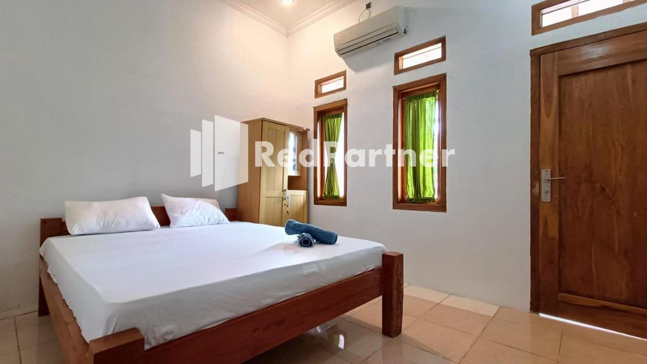 Jogo Segoro Homestay Mitra Reddoorz Near Pantai Sundak Gunungkidul Ngandong Экстерьер фото