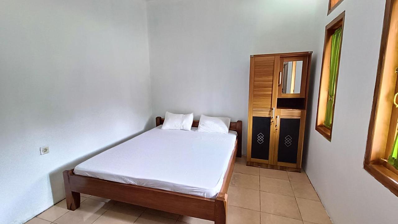 Jogo Segoro Homestay Mitra Reddoorz Near Pantai Sundak Gunungkidul Ngandong Экстерьер фото